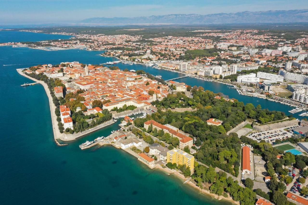 Caisa Classic Beachfront Apartment *