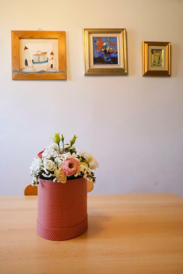 Apartment Caisa Classic Beachfront Zadar